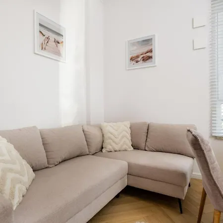 Wiktoryn 18 Citysphere Premium 1