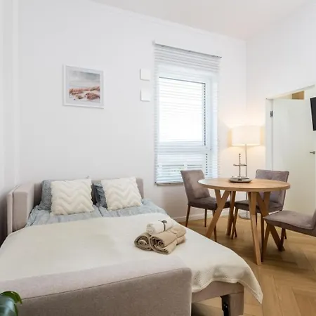 Wiktoryn 18 Citysphere Premium 1 Apartment *