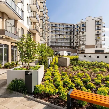 Wiktoryn 18 Citysphere Premium 1 * Varšava